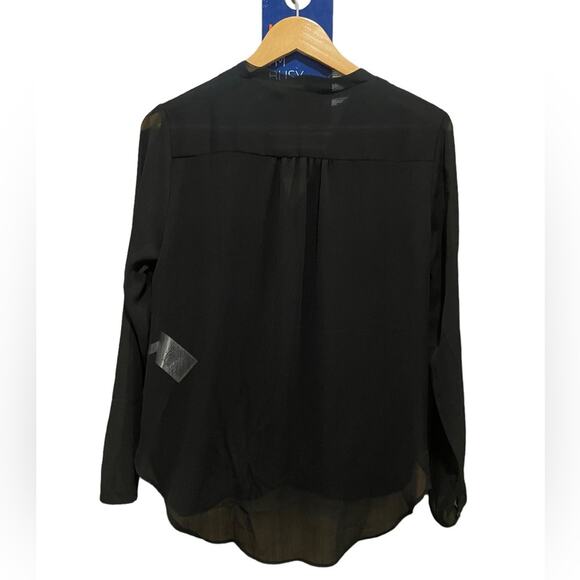 Banana Republic Factory Black Drapey V-Neck Blouse - Small - Picture 2 of 6